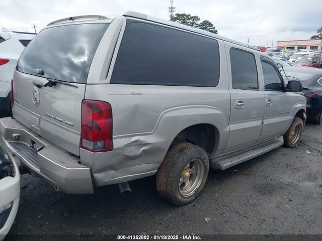 2005 CADILLAC ESCALADE ESV 3GYFK66N55G224467 Photo 3