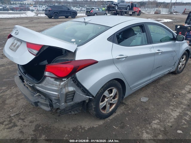 Hyundai ELANTRA SE 2014 5NPDH4AE3EH506928 Image 4