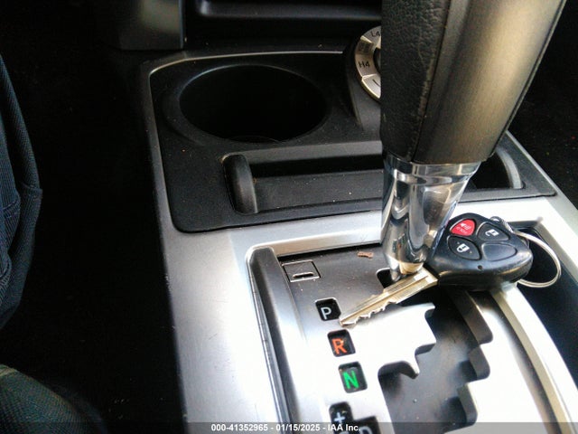 Toyota 4RUNNER SR5 2014 JTEBU5JR2E5167909 Image 11