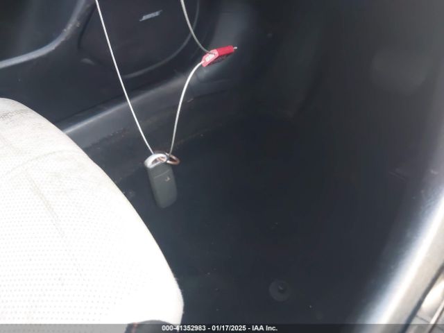 JM1BN1M3XH1109334 Mazda Mazda3 Grand Touring