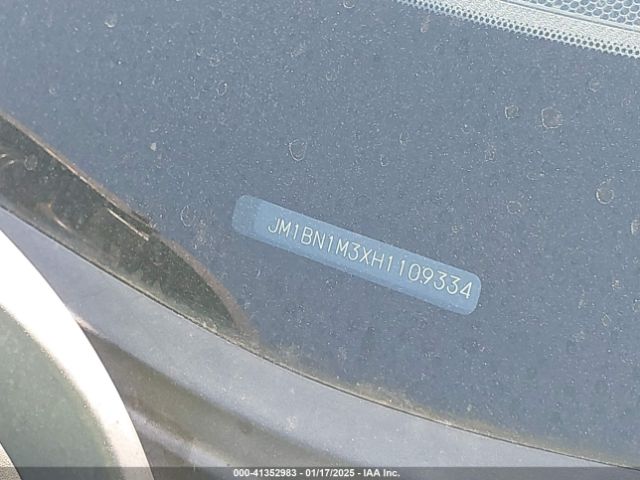 JM1BN1M3XH1109334 Mazda Mazda3 Grand Touring