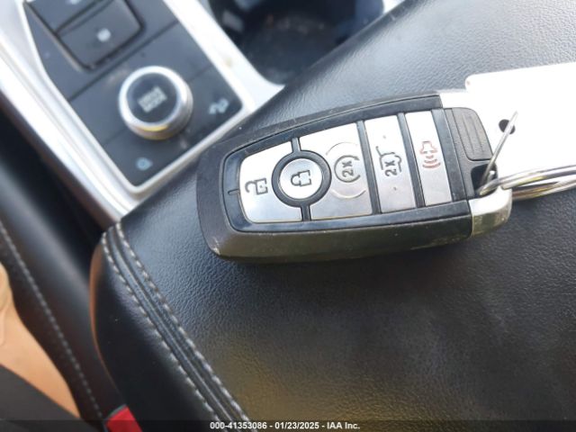 1FMSK8DH1NGA37571 Ford EXPLORER XLT