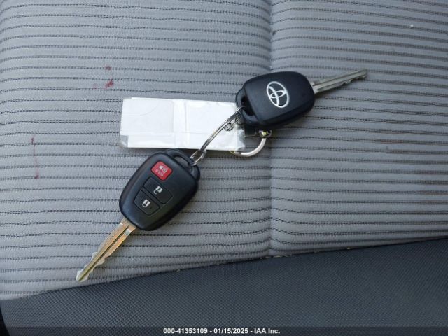 JTMBFREVXFD174692 Toyota RAV4 LE