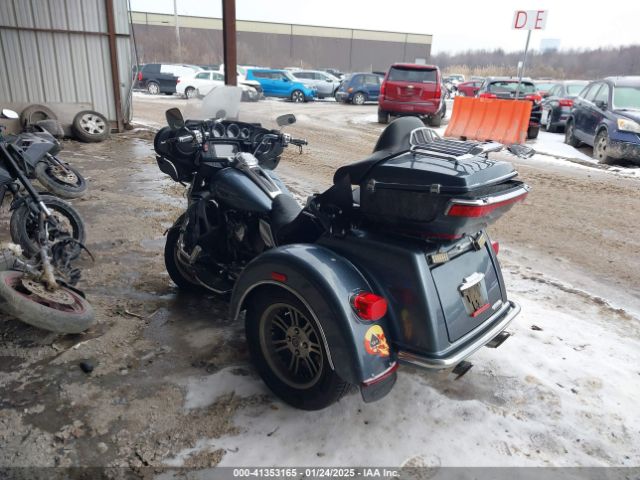 2015 HARLEY-DAVIDSON FLHTCUTG 1HD1MAL19FB850546 Photo 2