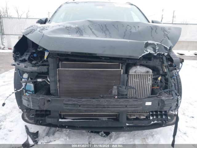 KM8J33A24JU721232 Hyundai Tucson Value