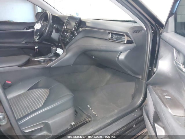 4T1T11AK9MU613194 Toyota CAMRY SE