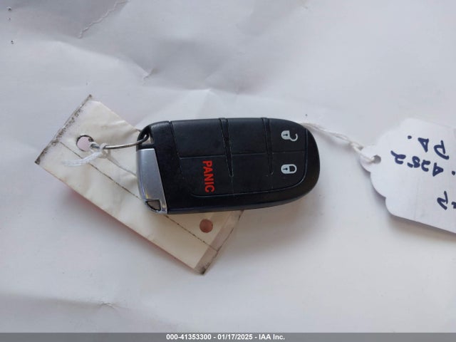 1C4RJFAG0GC303520 Jeep Grand Cherokee Laredo