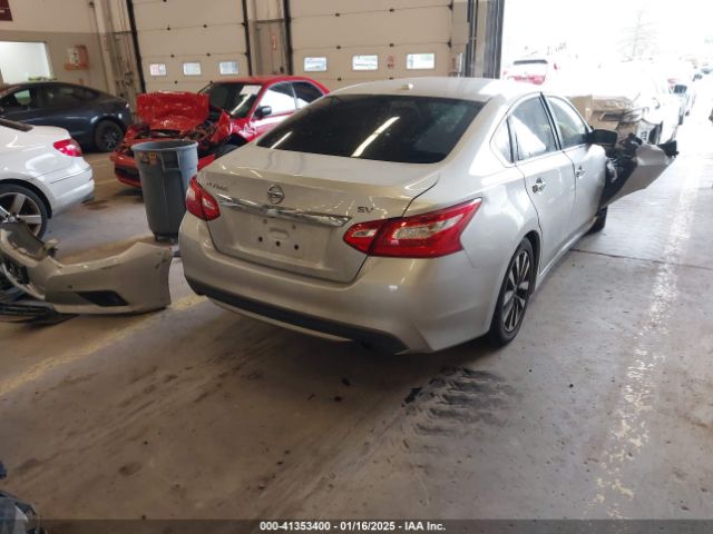 1N4AL3AP1HC239355 Nissan Altima 2.5 Sv
