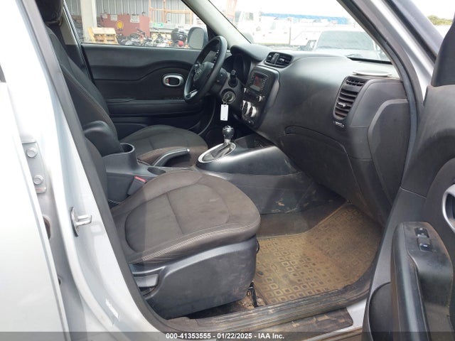 KIA Soul 2016 KNDJN2A28G7875815 Image 5