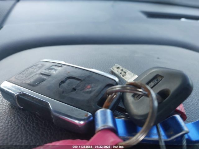 3GTU2NEC5HG474657 GMC Sierra 1500 Slt