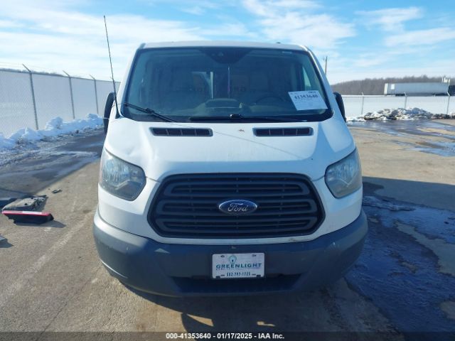 1FTYE1YM1HKA37236 Ford Transit-150