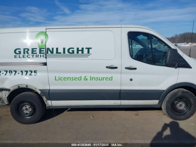 1FTYE1YM1HKA37236 Ford Transit-150