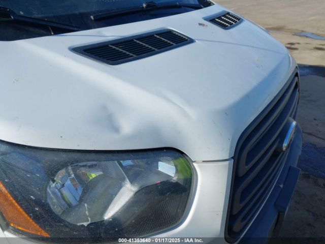 1FTYE1YM1HKA37236 Ford Transit-150