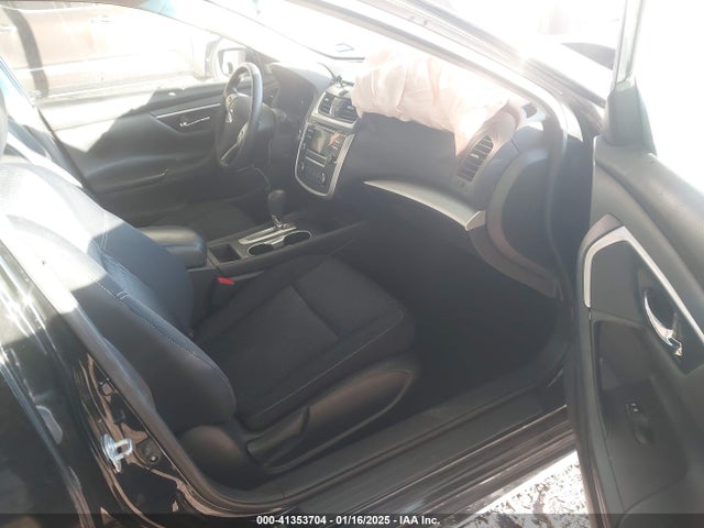 41353704 :رقم المزاد ، 1N4AL3AP1GN392112 vin ، 2016 Nissan Altima 2.5 S مزاد بيع