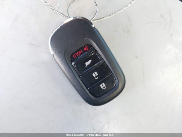 3CZRZ2H38RM775805 Honda Hr-v Awd Lx