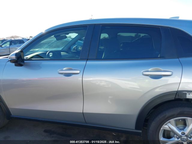 3CZRZ2H38RM775805 Honda Hr-v Awd Lx