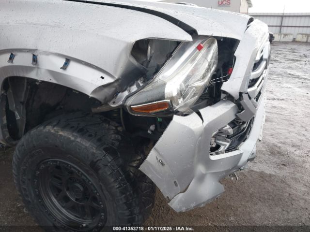 5TFGZ5AN4JX142565 Toyota Tacoma Limited