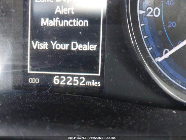 5YFBURHEXKP917733 Toyota COROLLA SE