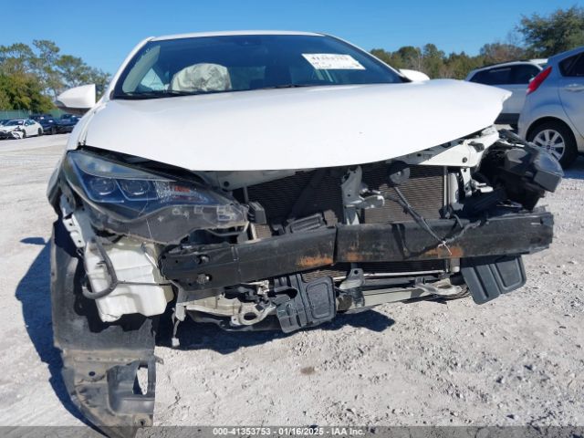 5YFBURHEXKP917733 Toyota COROLLA SE