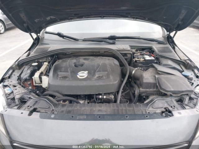 YV140MFB1F2307394 Volvo S60 T5 Premier