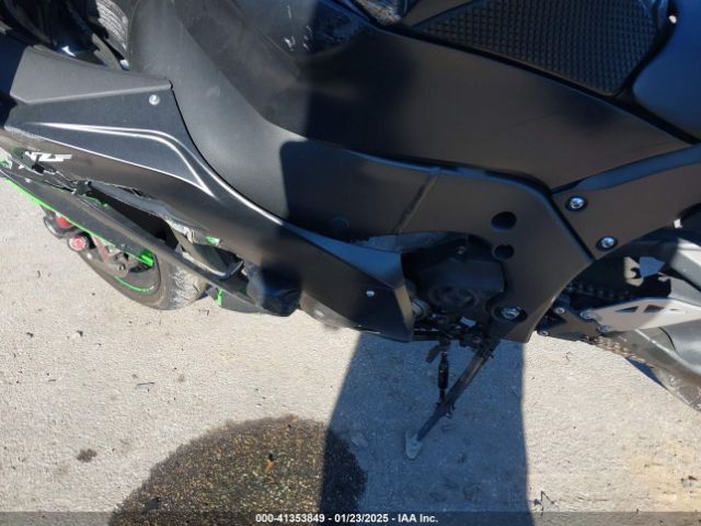 2016 KAWASAKI ZX1000 JKAZXCR13GA001108 Photo 8
