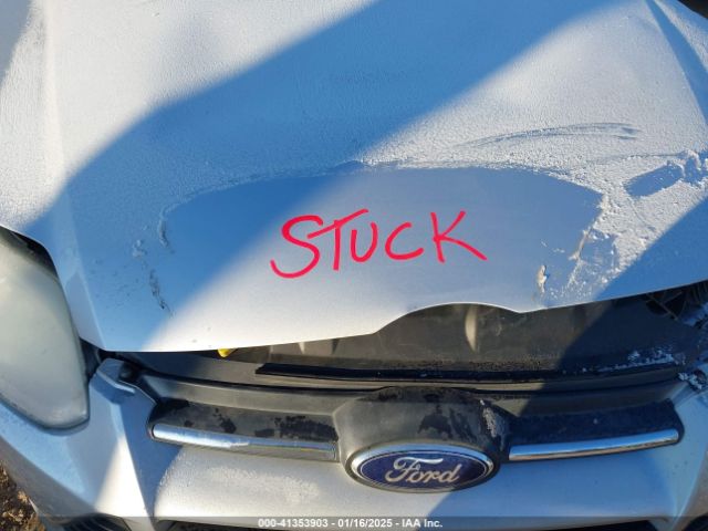 1FADP3K27EL203217 Ford FOCUS SE