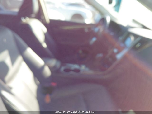 JN1EV7AP5JM591015 Infiniti Q50 3.0t Luxe