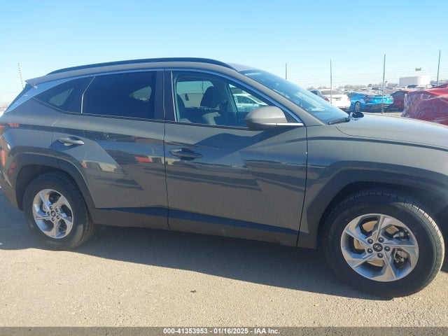 Hyundai TUCSON SEL 2024 5NMJBCDE4RH346054 Image 13