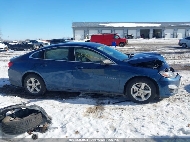 1G1ZB5ST4KF155701 Chevrolet Malibu 1ls