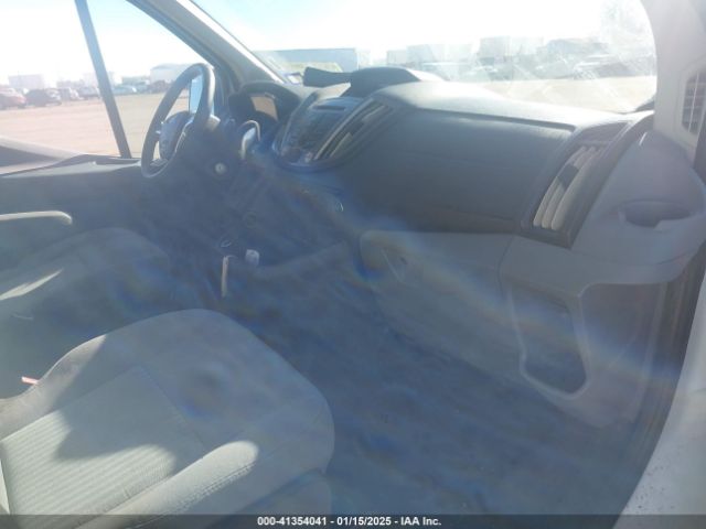 1FBZX2ZMXKKB05869 Ford Transit-350 Xlt