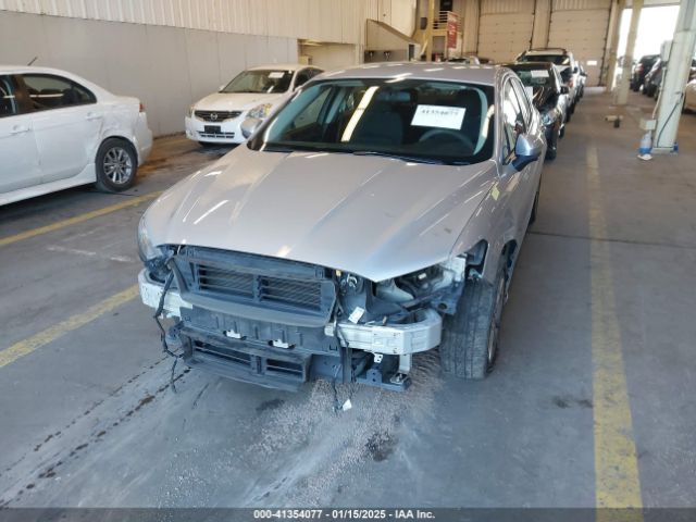 3FA6P0LU0HR158411 Ford Fusion Hybrid Se