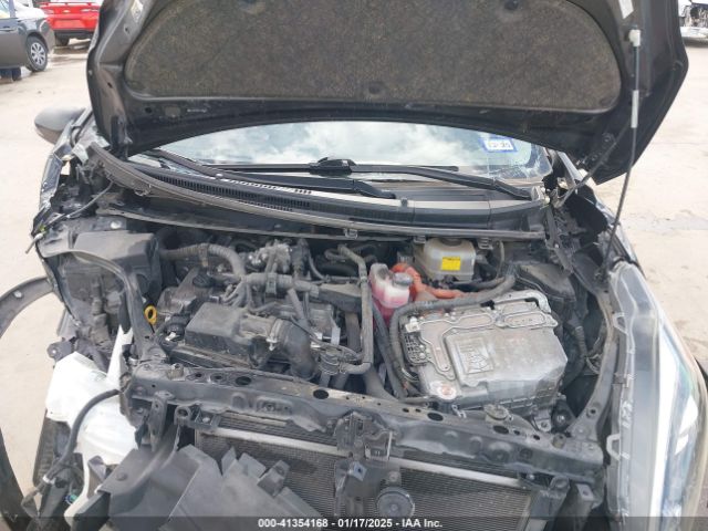 JTDKDTB32J1606143 Toyota Prius C Two