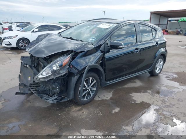 JTDKDTB32J1606143 Toyota Prius C Two