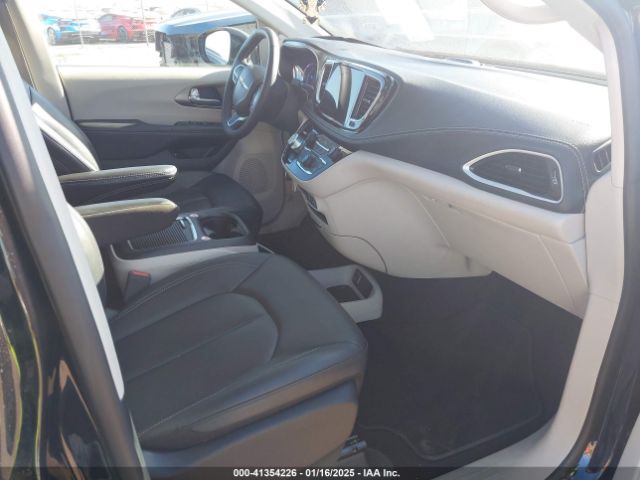 2C4RC1S79RR134586 Chrysler Pacifica Hybrid Select