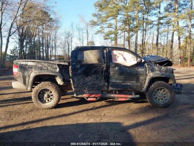 5TFDY5F16FX448993 Toyota Tundra Sr5 5.7l V8