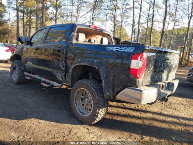 5TFDY5F16FX448993 Toyota Tundra Sr5 5.7l V8