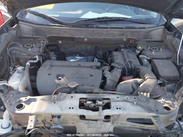 JA4AP3AU4HZ042174 Mitsubishi Outlander Sport 2.0 Es/2.0 Le