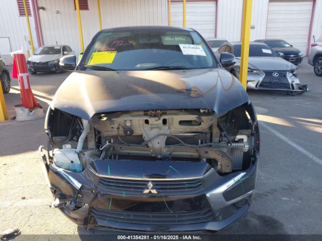 JA4AP3AU4HZ042174 Mitsubishi Outlander Sport 2.0 Es/2.0 Le