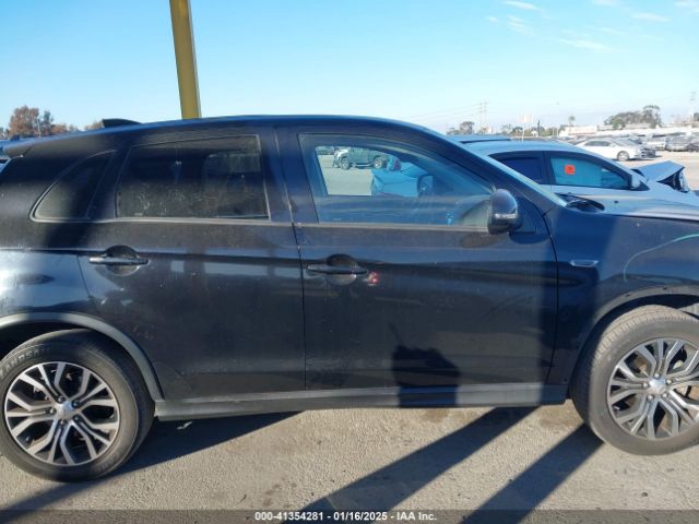 JA4AP3AU4HZ042174 Mitsubishi Outlander Sport 2.0 Es/2.0 Le