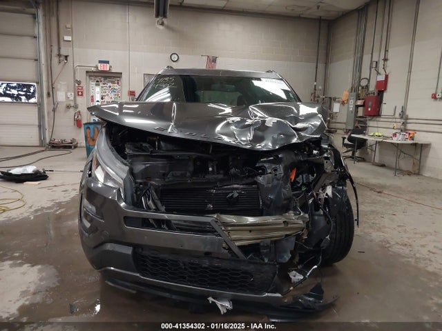 1FM5K8DH0HGC36287 Ford EXPLORER XLT