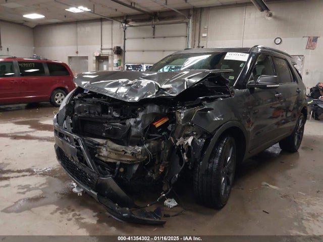 1FM5K8DH0HGC36287 Ford EXPLORER XLT