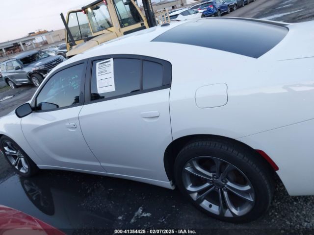 2C3CDXBG4KH754493 Dodge Charger Sxt Rwd