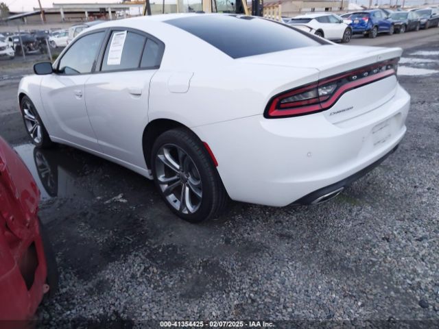 2C3CDXBG4KH754493 Dodge Charger Sxt Rwd