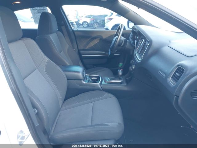 2C3CDXBG4KH754493 Dodge Charger Sxt Rwd