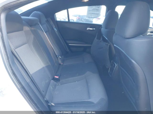 2C3CDXBG4KH754493 Dodge Charger Sxt Rwd
