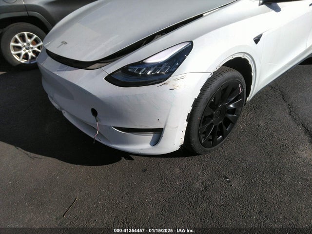 2023 TESLA MODEL Y 7SAYGDEE1PA059922 Photo 5