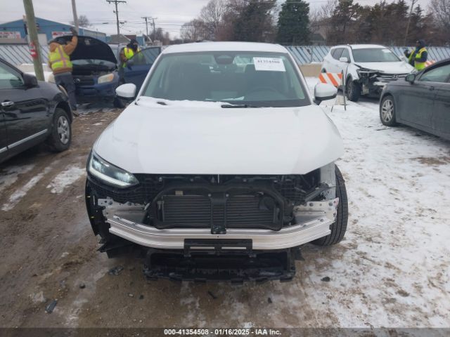3CZRZ2H33RM786310 Honda Hr-v Awd Lx