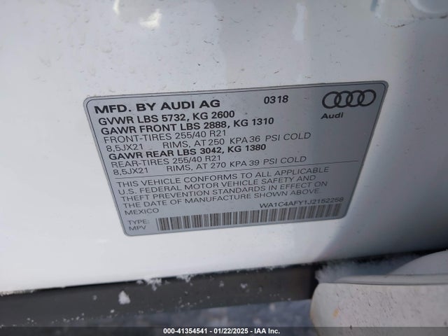 2018 AUDI SQ5 WA1C4AFY1J2152258 Photo 8