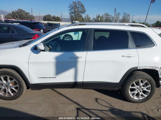 1C4PJLCB4FW548485 Jeep Cherokee Latitude