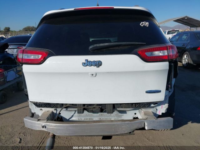 1C4PJLCB4FW548485 Jeep Cherokee Latitude